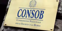 Sito web clona il ministro Giorgetti per promuovere trading abusivo: oscurato dalla Consob
