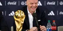 L’ultima follia di Infantino: mondiali 2030 a 64 squadre! Così il torneo più importante diventerà un suk, in nome del profitto