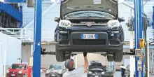 Stellantis taglia ancora a Mirafiori: 610 operai in esubero