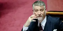 “Non siamo mondo di comunisti, molti che lavorano nel cinema votano Meloni”: disgelo tra il mondo del cinema e il ministro Giuli. Pronto tax credit correttivo