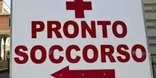 Prese a calci e testate da un alunno di 6 anni: tre maestre finiscono al pronto soccorso