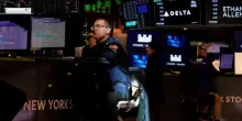Rendimento dei titoli trentennali Usa al 5% e oro al massimo storico: cresce la tensione sui mercati globali