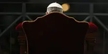 I due papi, il Covid, Castro e Amatrice: il pontificato di Bergoglio in 12 foto
