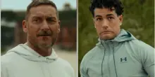 Tony Effe con Totti al Circo Massimo per annunciare il concerto (e lancia una frecciata a Gualtieri) – Video