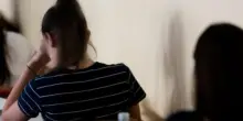 Sesso con studentesse minorenni, a giudizio un professore di Asti dopo la denuncia della scuola