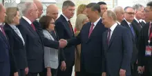 Xi Jinping incontra Putin al Cremlino: i colloqui prima delle celebrazioni per gli 80 anni dalla vittoria sulla Germania nazista