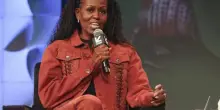 Michelle Obama: “Sono in terapia e sto attraversando una fase di transizione”