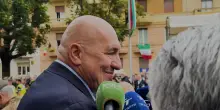 Faccetta nera al raduno degli Alpini, Crosetto: “Associazione apartitica, perditempo non rovinino la festa”