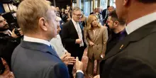 Meloni assente al vertice dei “volenterosi” a Tirana: “Noi contro l’invio di truppe, coerenza”. Ma le altre volte era presente