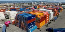 L’export tiene a marzo  grazie al boom verso gli Usa (+ 41%) in previsione dei dazi