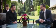 Zelensky-Vance, mezz’ora di vertice a Roma nel giorno dell’insediamento di Papa Leone XIV