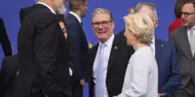 Firmato un nuovo accordo post-Brexit tra Ue e Regno Unito: “Una nuova pagina nelle relazioni”