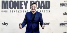 “La mia tentazione? La mattina schivo i dolci di mia moglie Benedetta Parodi. Impossibile fare il pronostico PSG-Inter. Li sbaglio tutti”: così Fabio Caressa