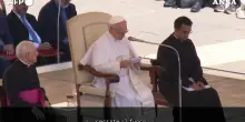 Il Papa lancia un nuovo appello per il cessate il fuoco: “Pianto delle mamme di Gaza sempre più forte”