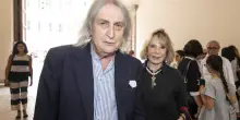 Faida a casa Vanzina. Querele e controquerele tra Enrico e la moglie del defunto Carlo, lei: “Nulla mi sorprende più da chi ha fatto tutto questo a un fratello morto”