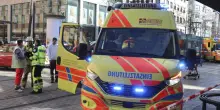 Auto sulla folla in Baviera: ferite anche la moglie e la figlia del conducente