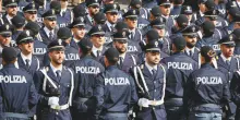 San Michele, la festa della Polizia: tra celebrazioni, sicurezza e le pizze inclusive di PizzAut