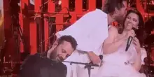 Elisa con Cesare Cremonini e Jovanotti in “Le tasche piene di sassi” a San Siro – IL VIDEO