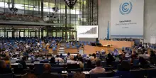 Crisi climatica, i negoziati di Bonn deludono. Strada in salita verso la Cop30 che si terrà in Brasile