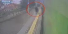 Aggressioni e rapine sui treni regionali Milano-Lecco: arrestati due minorenni