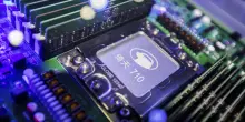 Gli Usa rimuovono le restrizioni all’export verso la Cina di tecnologie per i semiconduttori