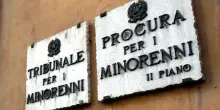 Ritardarono cure del figlio 14enne malato di cancro, genitori a processo per omicidio volontario