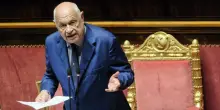 Caso Almasri, le opposizioni chiedono le dimissioni di Nordio. Il ministro in Aula: “Bufale per fermare riforma della giustizia”