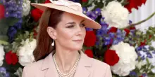 Natasha Archer si licenzia dopo 15 anni da assistente di Kate: “La regina Elisabetta la chiamò per fare della Middleton una ‘reale”