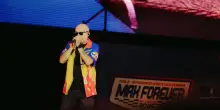 “Essere qui è un sogno che si avvera, le mie canzoni uniscono le generazioni”: Max Pezzali conquista Imola con il suo Gran Premio a tutto pop. E non esclude un cameo nella serie sugli 883