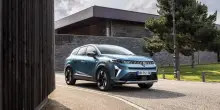 Renault Symbioz Full Hybrid, il suv che parla il linguaggio della città