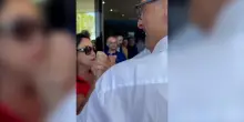 “Matteo, siamo tutti con te”: cori e applausi per Ricci a Fermo dopo l’avviso di garanzia