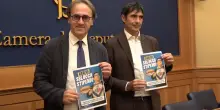 Avs presenta la “Sblocca stipendi”, Fratoianni e Bonelli: “Adeguiamo i salari all’inflazione. Pd e M5s? Si uniscano a noi”