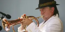 E’ morto Chuck Mangione, il jazzista di ‘Feels So Good’ è scomparso a 84 anni