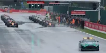 F1, GP Belgio: bandiera rossa e partenza posticipata. Cosa prevede il regolamento