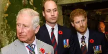 “William ha preso in mano i dossier più controversi. Ha fatto togliere l’effige di Andrea dalla Cappella di San Giorgio ed è pronto a togliere i titoli dinastici a Harry e Meghan”
