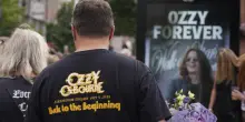 Oggi il senso del ‘living funeral’ di Ozzy Osbourne appare con chiarezza disarmante