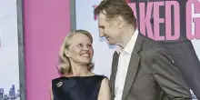 “È una storia d’amore appena nata. È sincera e stanno bene”: Pamela Anderson e Liam Neeson fidanzati