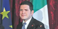 Sicilia, nuove accuse al presidente dell’Ars Gaetano Galvagno: oltre a corruzione e peculato anche falso e truffa