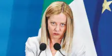 Il governo impugna la legge della Toscana sul salario minimo: “Contrasta con la tutela della concorrenza”