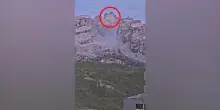 Dolomiti di Brenta, un nuovo distacco di roccia dalla cima Falkner: il video in timelapse