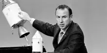 Morto l’astronauta Jim Lovell, il comandante dell’Apollo 13. Pronunciò la frase “Houston abbiamo un problema”