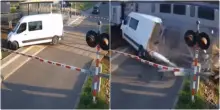 Furgone rimane intrappolato sui binari: il treno lo travolge a tutta velocità e lo distrugge. La manovra disperata e lo schianto – IL VIDEO