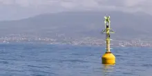 Incendio a bordo di un traghetto nel Golfo di Napoli, proveniva da Palermo. Nave rimorchiata in porto