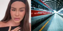“Derubata sul treno, ho avuto un attacco di panico. Mi volevano portare via in ambulanza”: Nima Benati, chi è la fotografa di moda vittima di un furto da 100mila euro