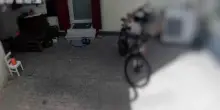 Mette online il video del furto della bici: il ladro si riconosce, lo incontra e poi minaccia la denuncia per diffamazione
