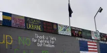 Alaska, è il giorno del vertice Trump-Putin. L’incontro inizierà alle 21. Kiev: “Negoziati produttivi solo dopo il cessate il fuoco”