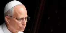 “Non rassegnamoci alla logica del conflitto e delle armi”: l’appello di Papa Leone nel giorno del vertice in Alaska