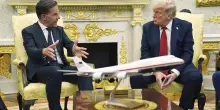 “Trump e la proposta a Kiev delle garanzie di sicurezza Nato, ma senza adesione”. Cosa prevede l’articolo 5