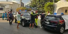 Sparatoria Ischia, Lyudmyla Velykgolova è in gravi condizioni: la mattina aveva denunciato l’ex appostato davanti casa