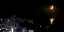 Meteorite illumina il cielo a giorno: il video della palla di fuoco sopra il Giappone